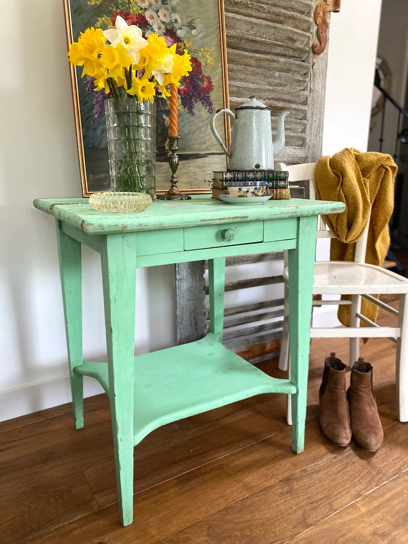 Petite table de ferme en bois