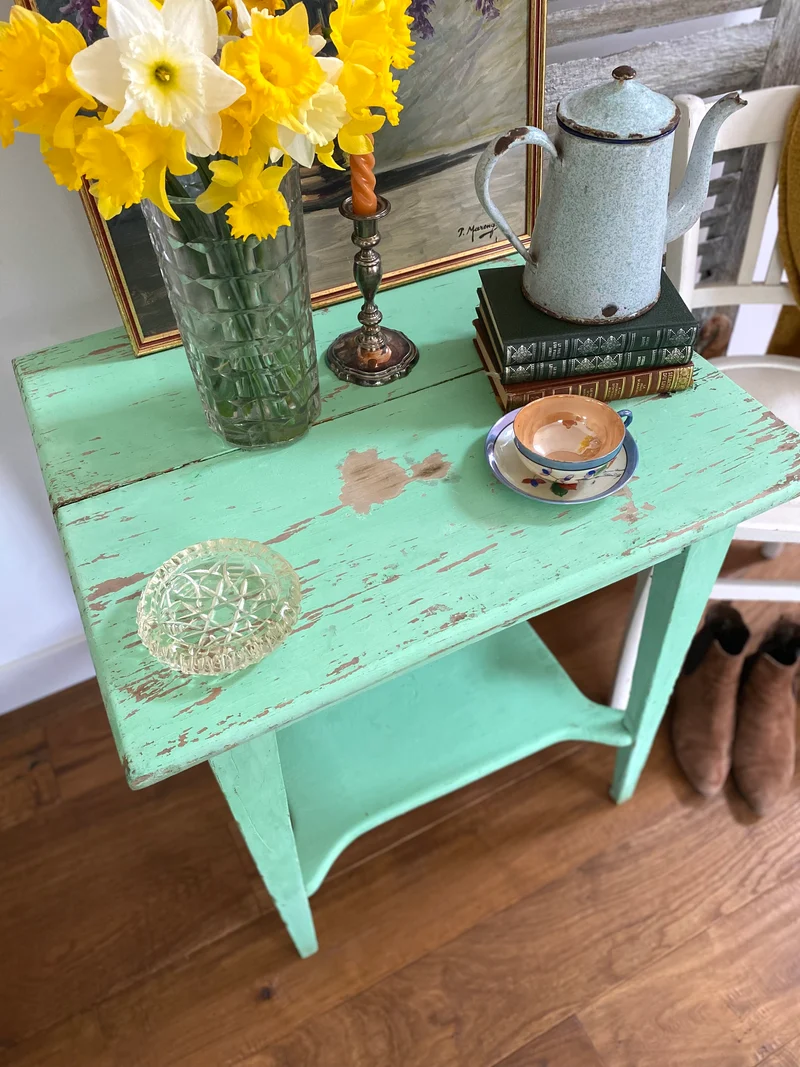 Petite table de ferme en bois