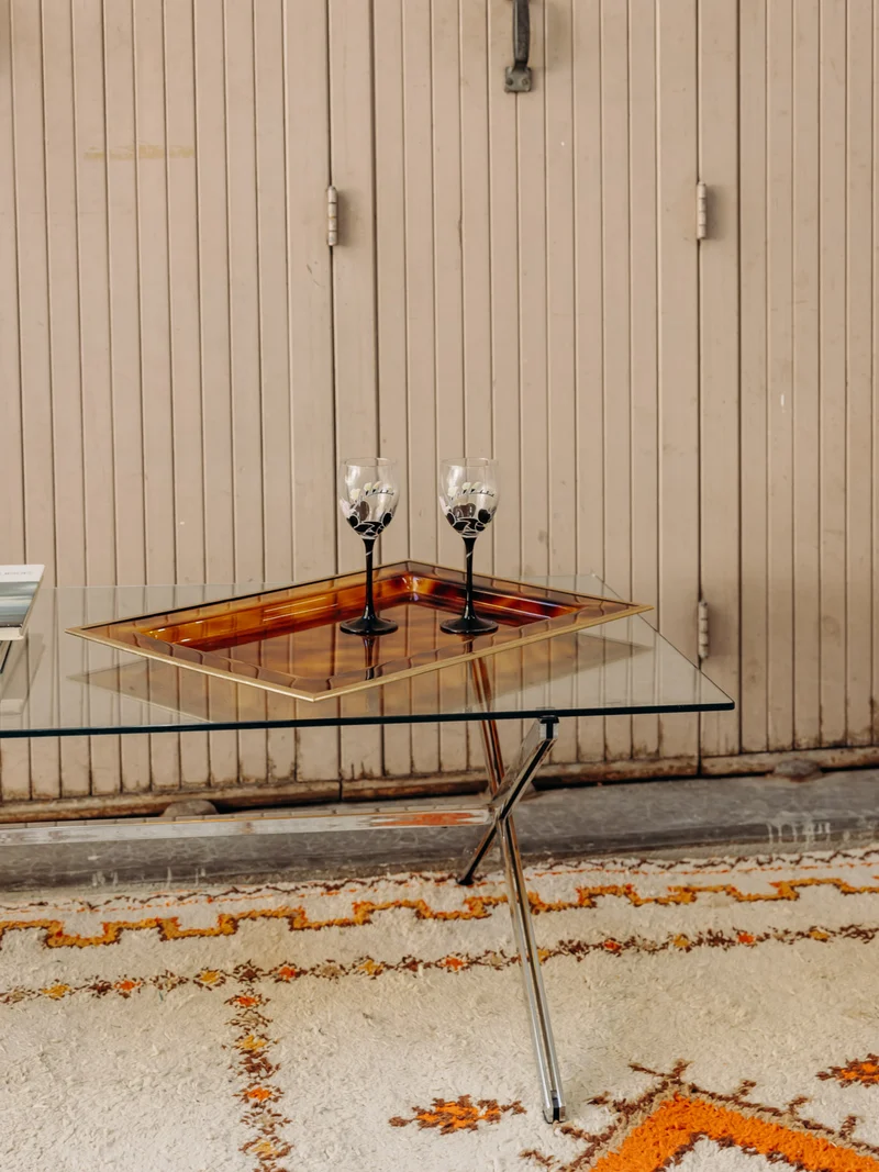 Donna, la table basse au plateau en verre N°1559
