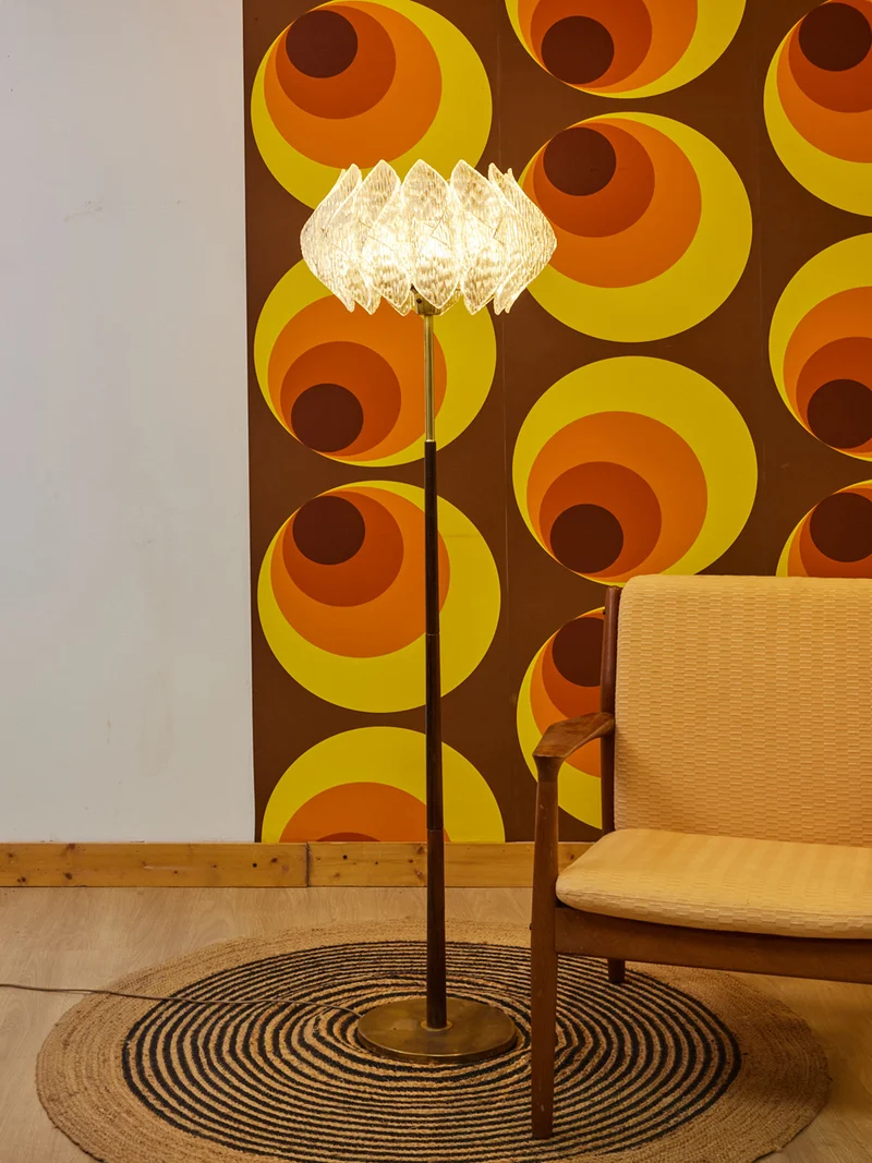 Julien, le lampadaire esprit scandinave en plexiglass N°404