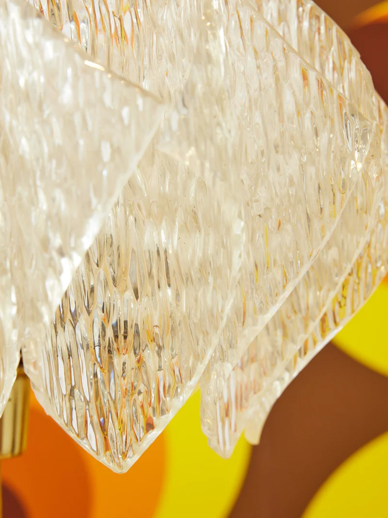 Julien, le lampadaire esprit scandinave en plexiglass N°404