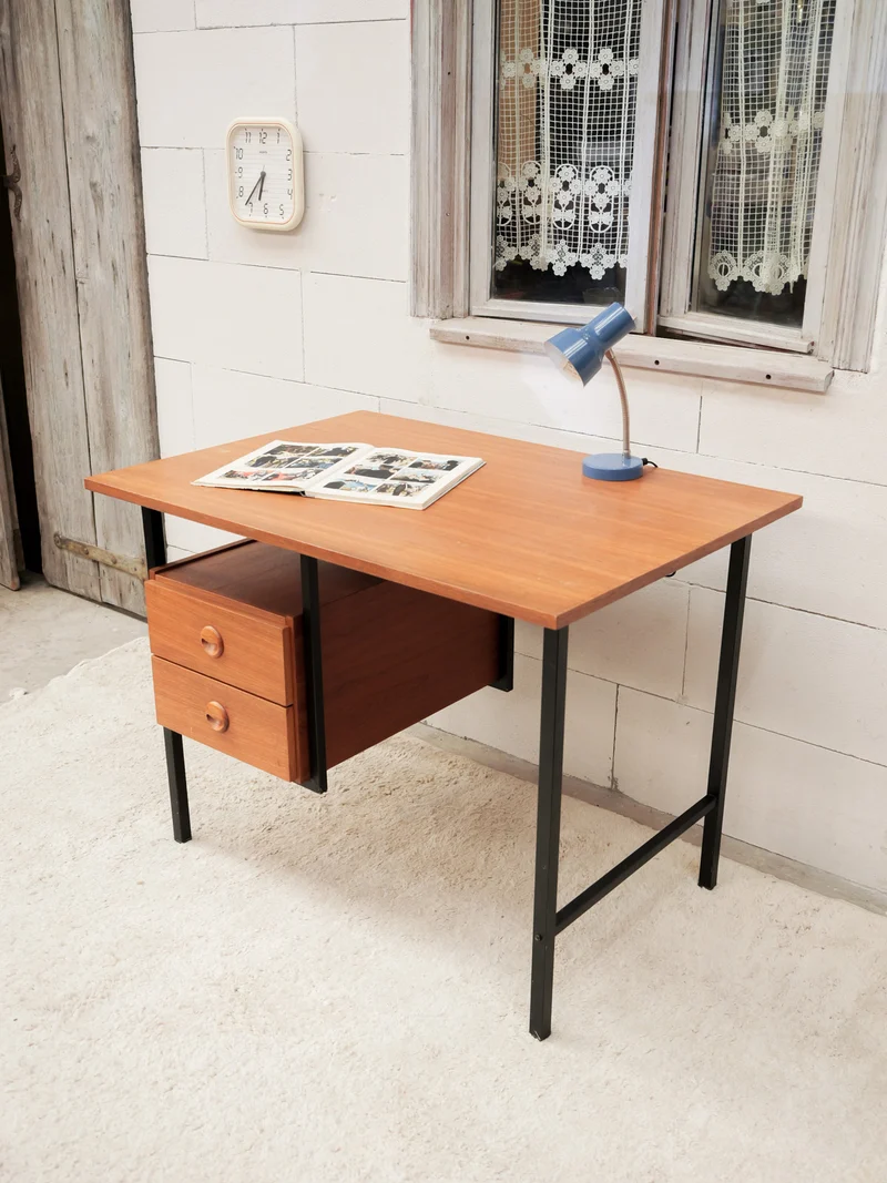 Yvan, le bureau vintage en bois N°563