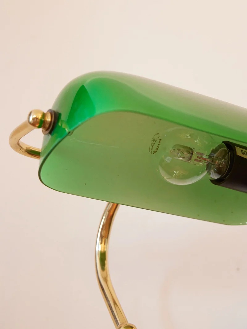 Julia, la lampe de bureau en verre vert N°1054