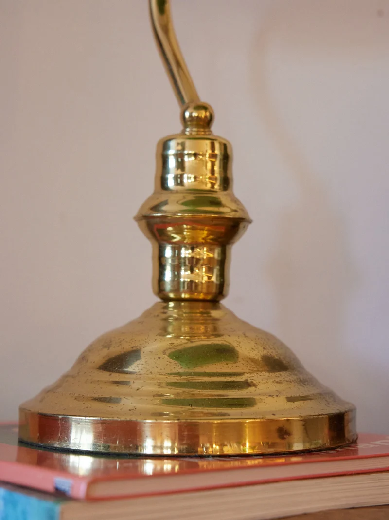 Julia, la lampe de bureau en verre vert N°1054