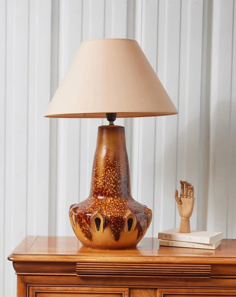 Suzanne, la lampe à poser en céramique N°533