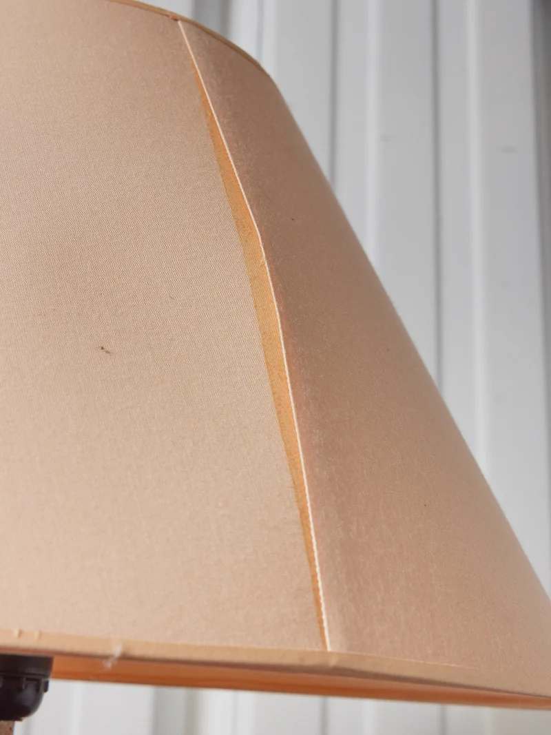 Suzanne, la lampe à poser en céramique N°533