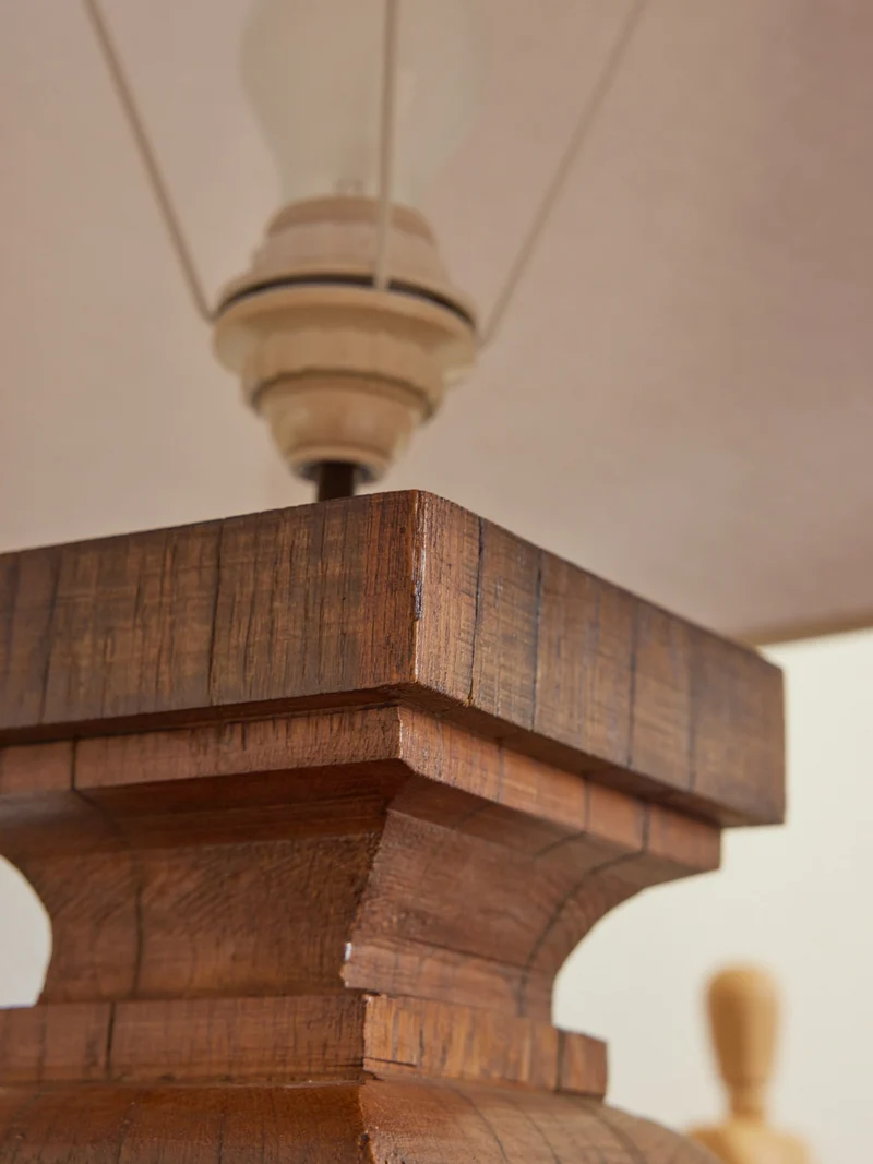 Suzanne, la lampe à poser en bois N°500