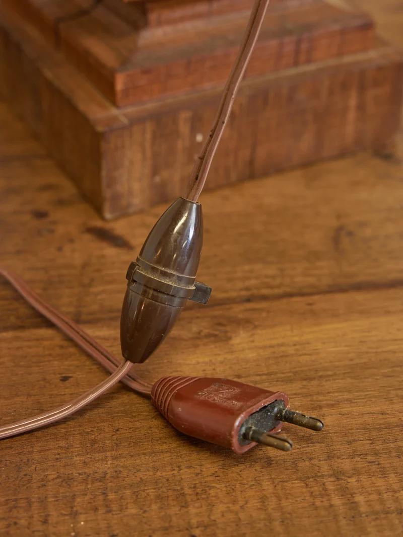 Suzanne, la lampe à poser en bois N°500