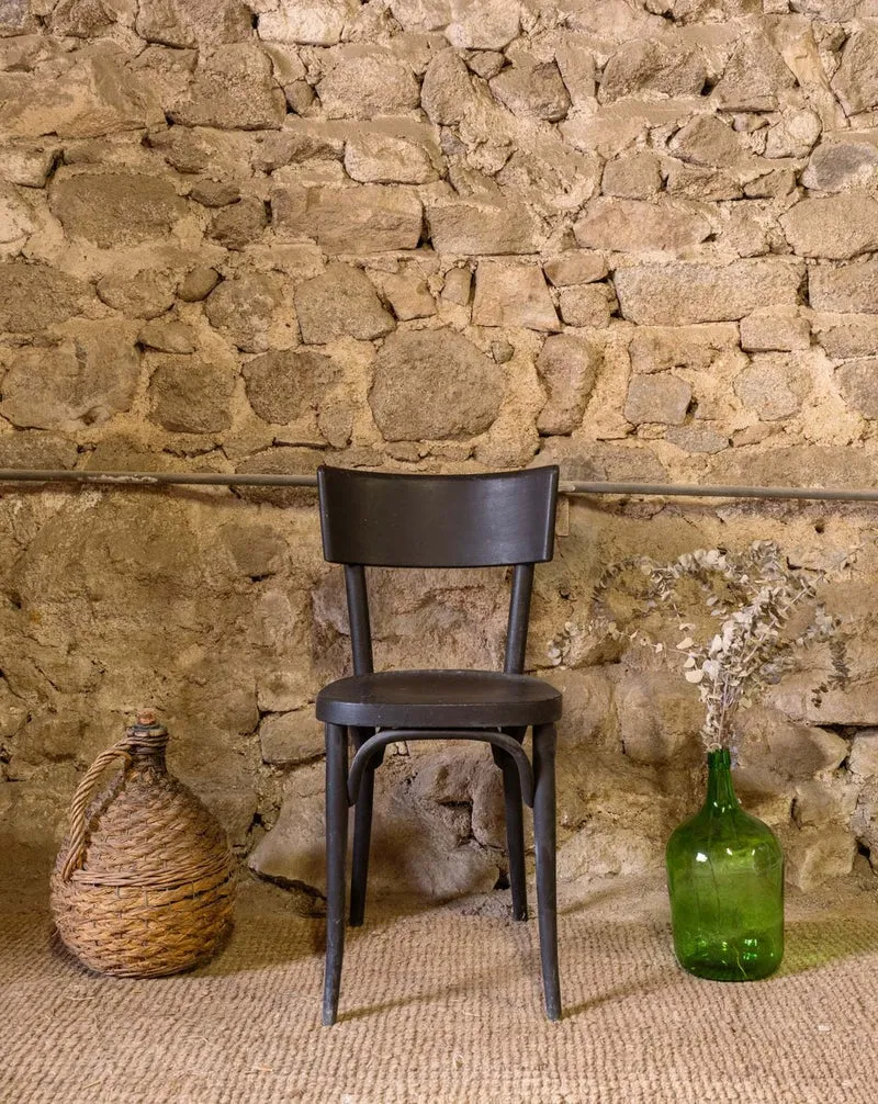 Claude, la chaise en bois noir N°1624