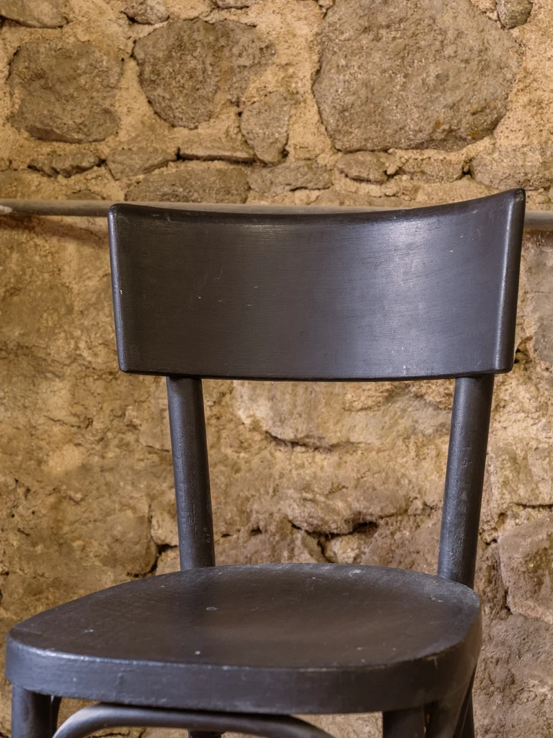 Claude, la chaise en bois noir N°1624