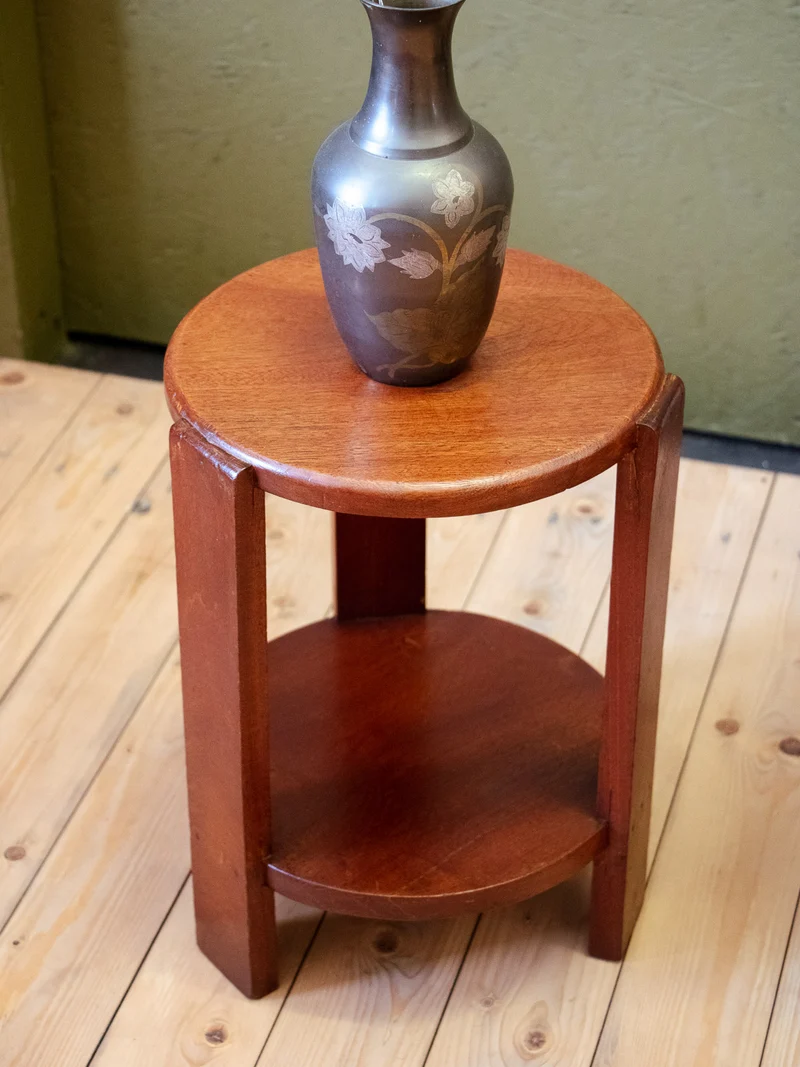 Hanna, la petite table d'appoint en bois N°1272