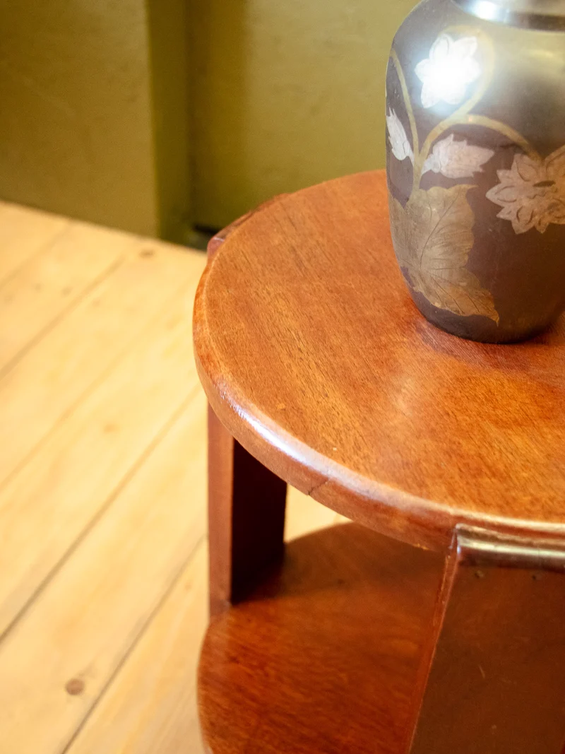 Hanna, la petite table d'appoint en bois N°1272