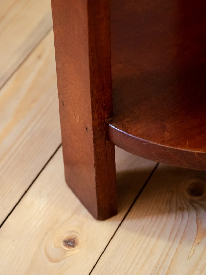Hanna, la petite table d'appoint en bois N°1272