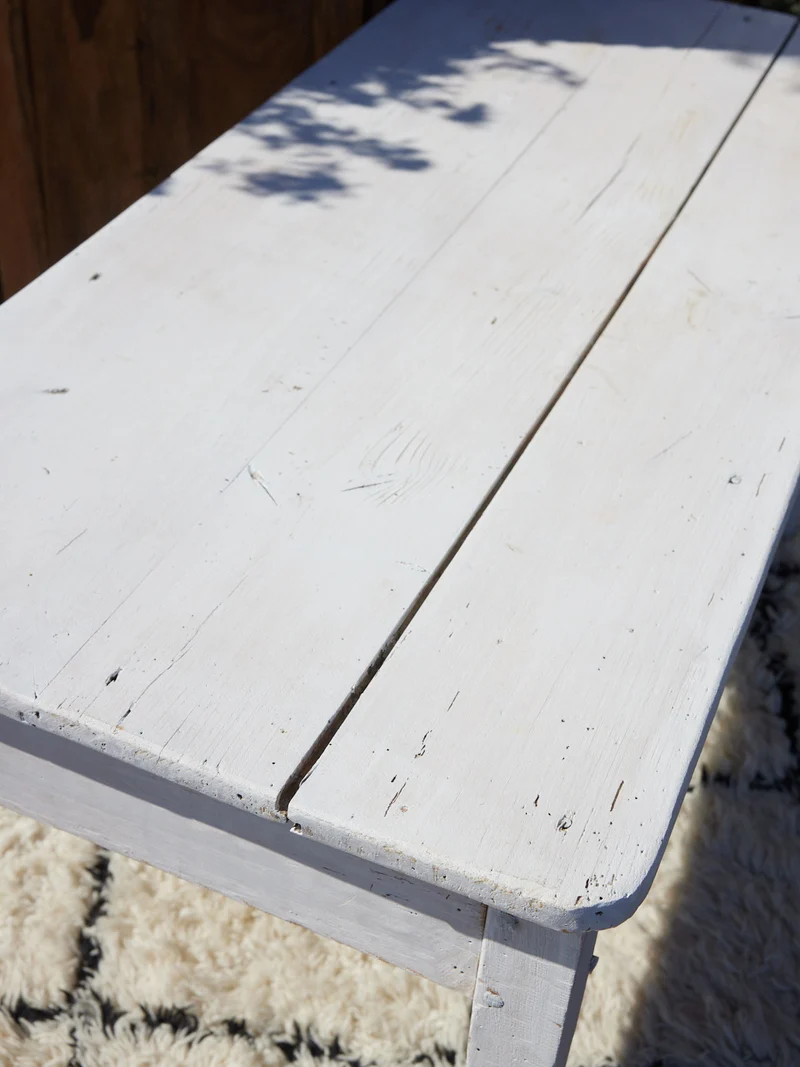 Edouard, le grand bureau en bois blanc N°1074