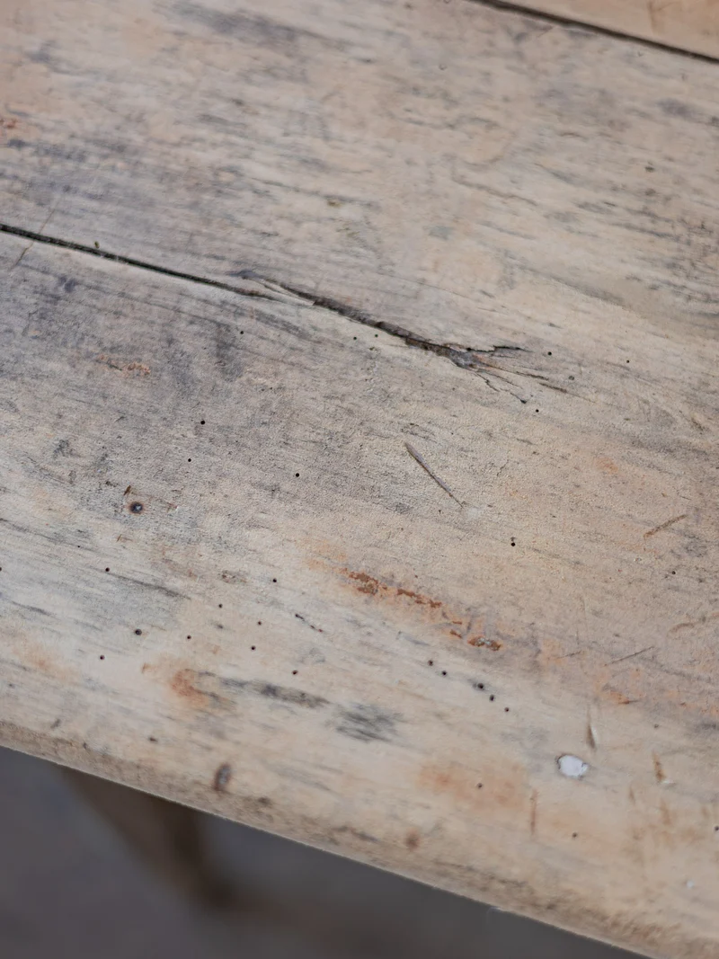 Romy, la petite table à manger de ferme N°1517