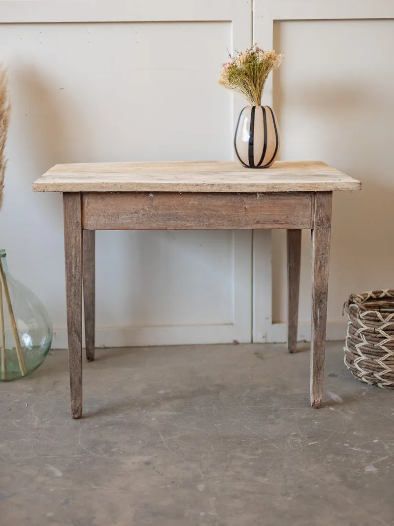 Romy, la petite table à manger de ferme N°1517