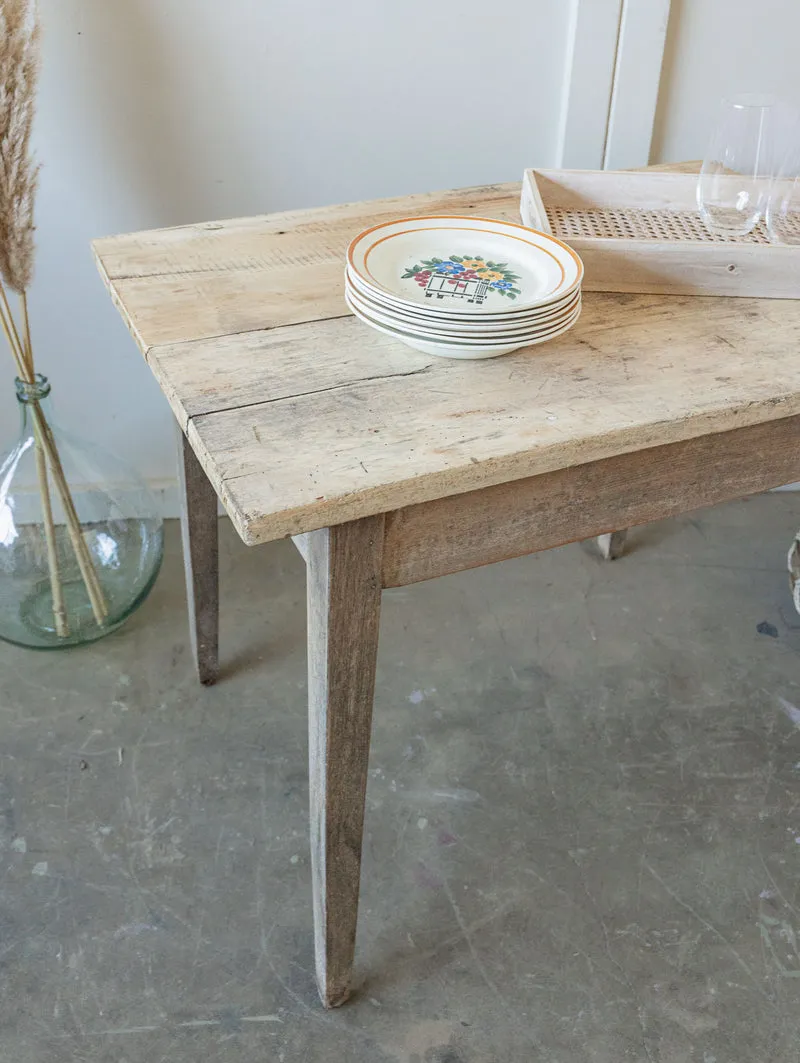 Romy, la petite table à manger de ferme N°1517