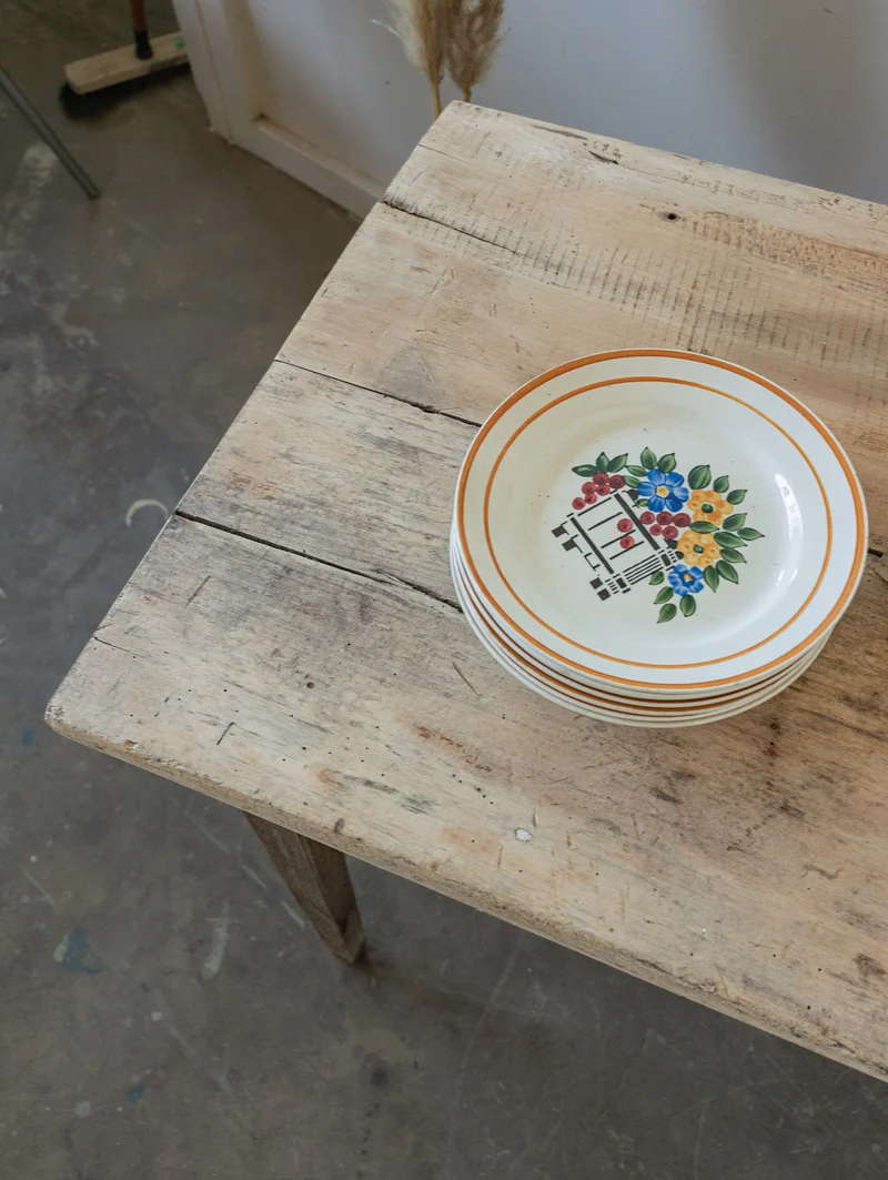 Romy, la petite table à manger de ferme N°1517