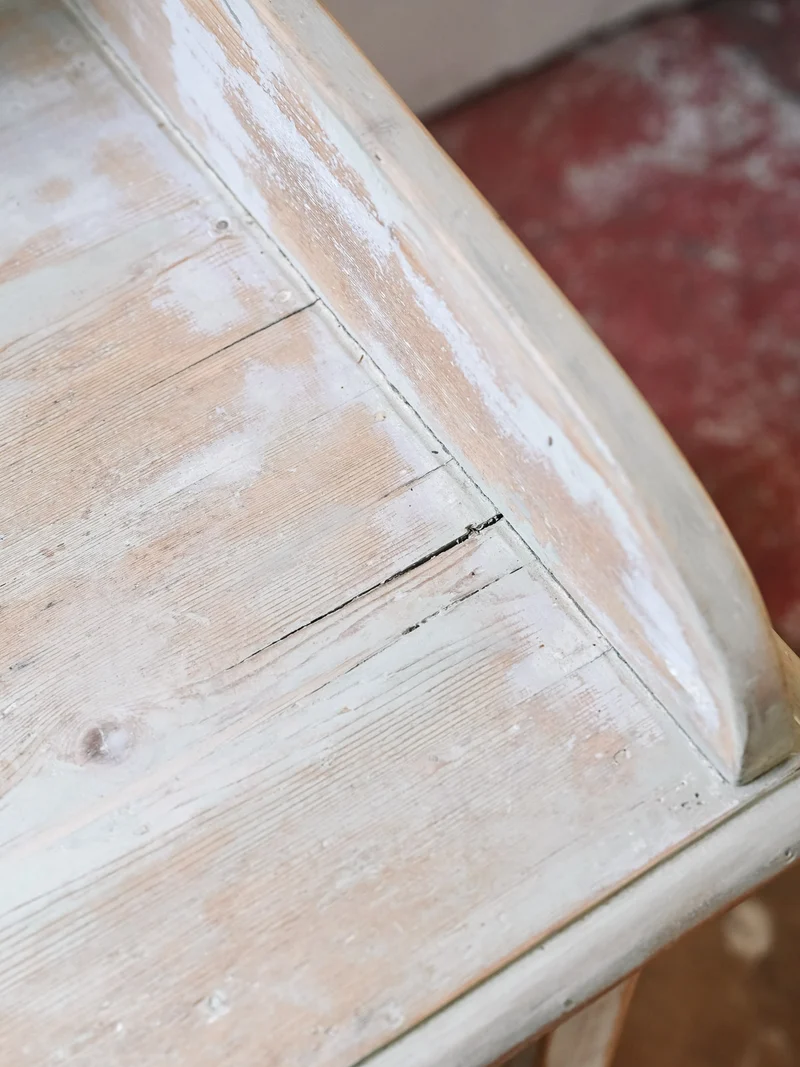 Honoré, le secrétaire romantique en bois clair N°227