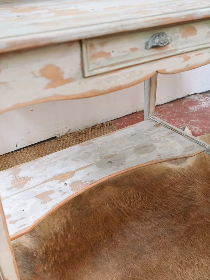 Honoré, le secrétaire romantique en bois clair N°227