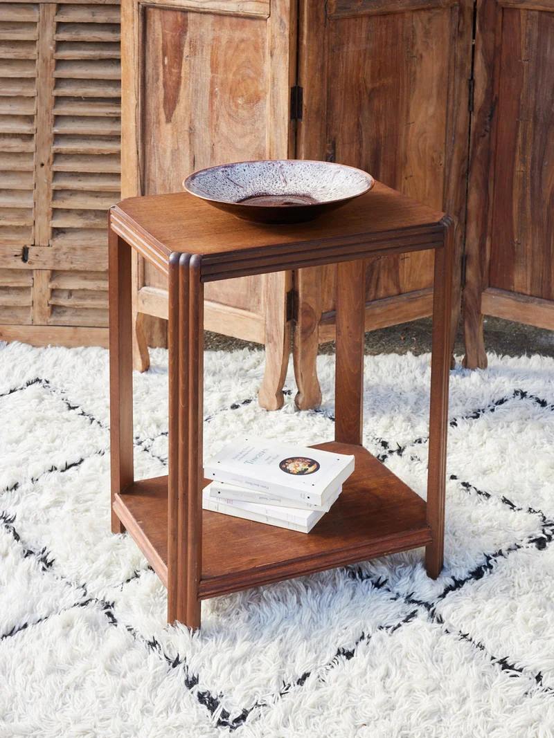 Hanna, la table d'appoint art déco en bois N°1563