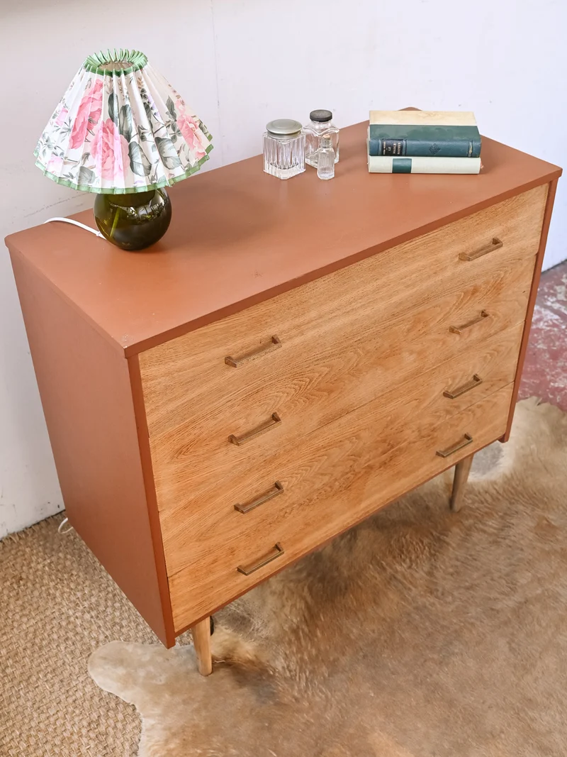 Olga, la commode scandinave en bois N°1085