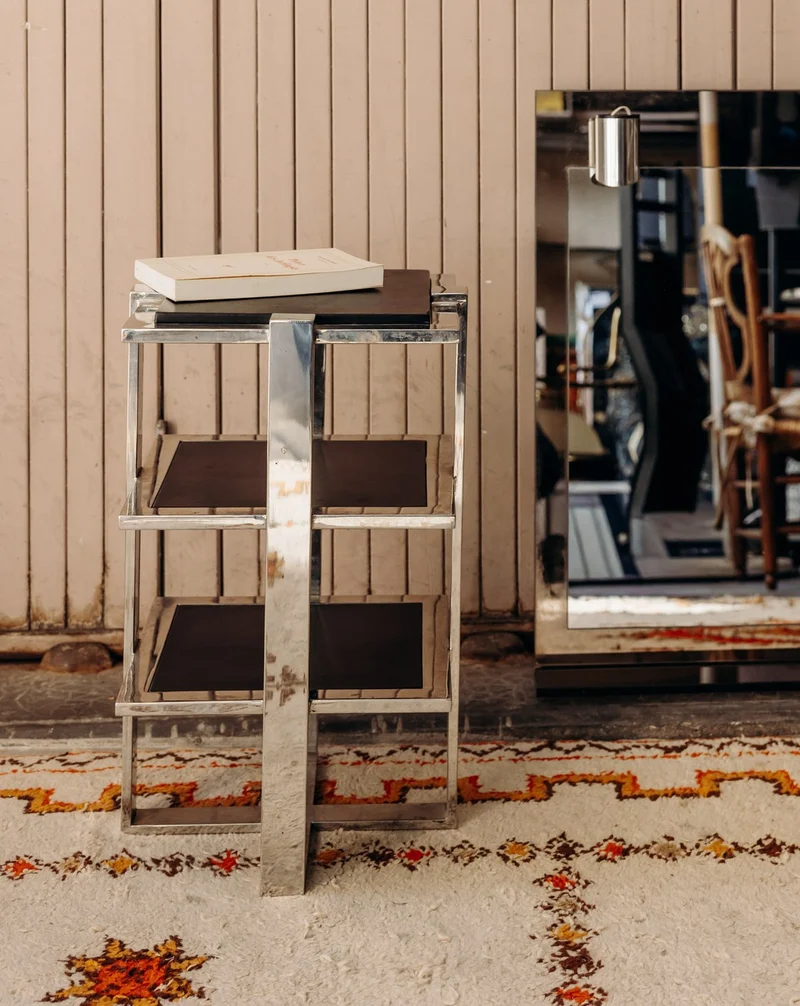 Hanna, la table d'appoint mid-century N°1561