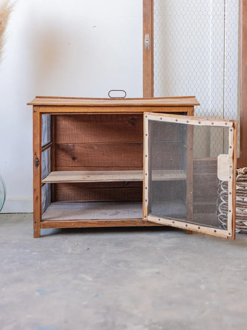 Guy, le garde-manger en bois N°50