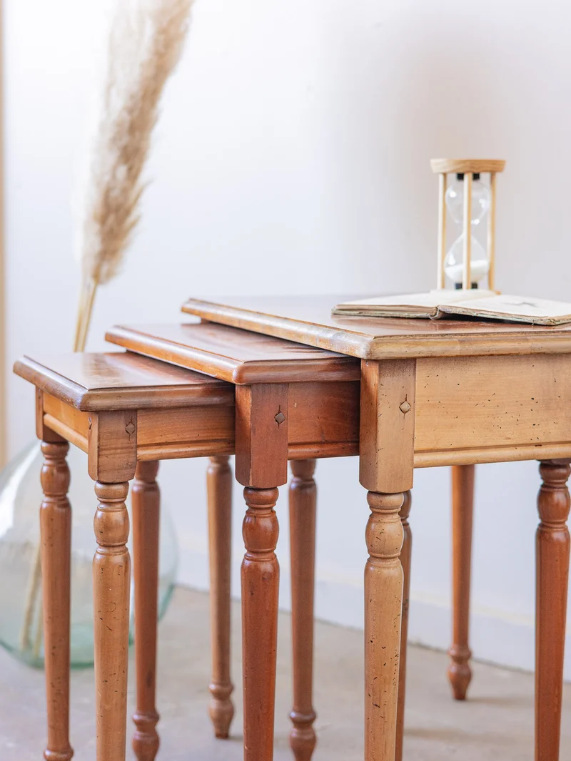 Barbara, les 3 tables gigognes N°202