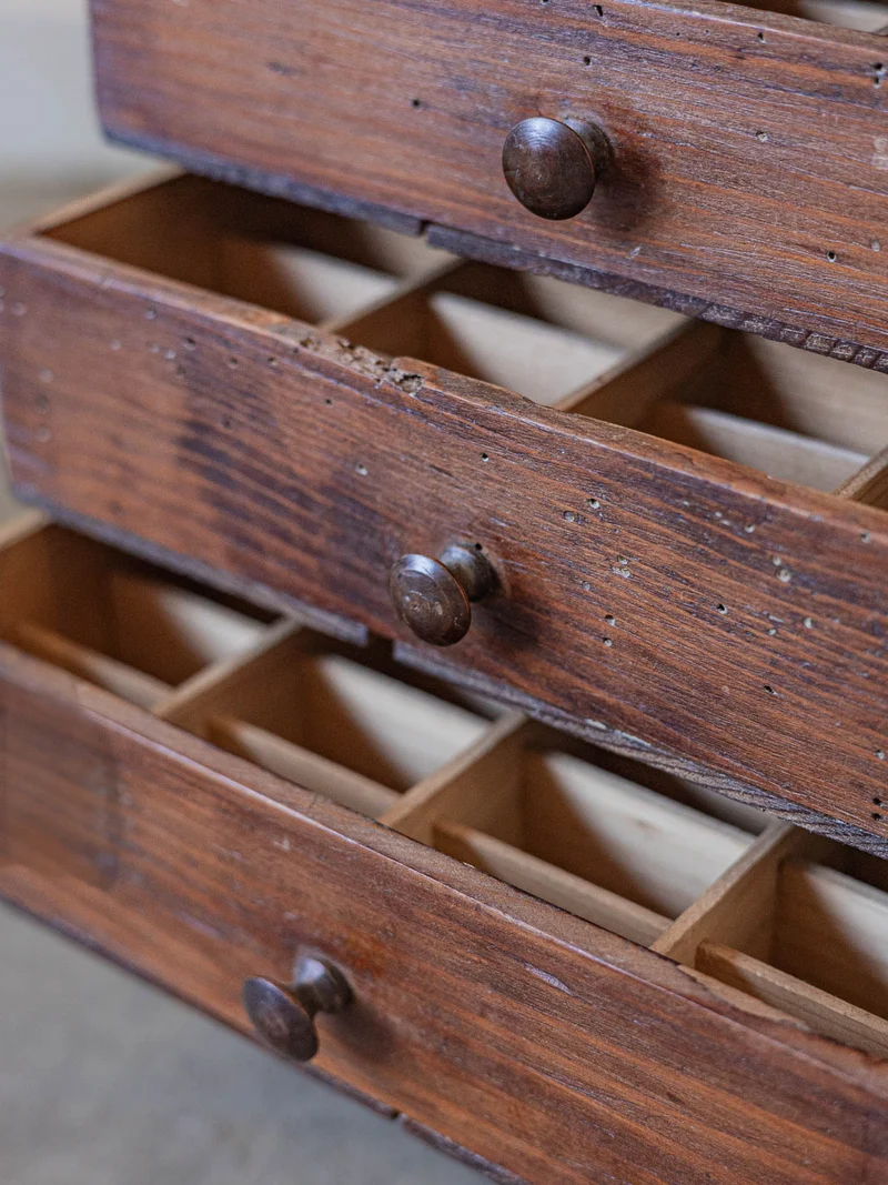 Fernand, le meuble d'horloger N°448