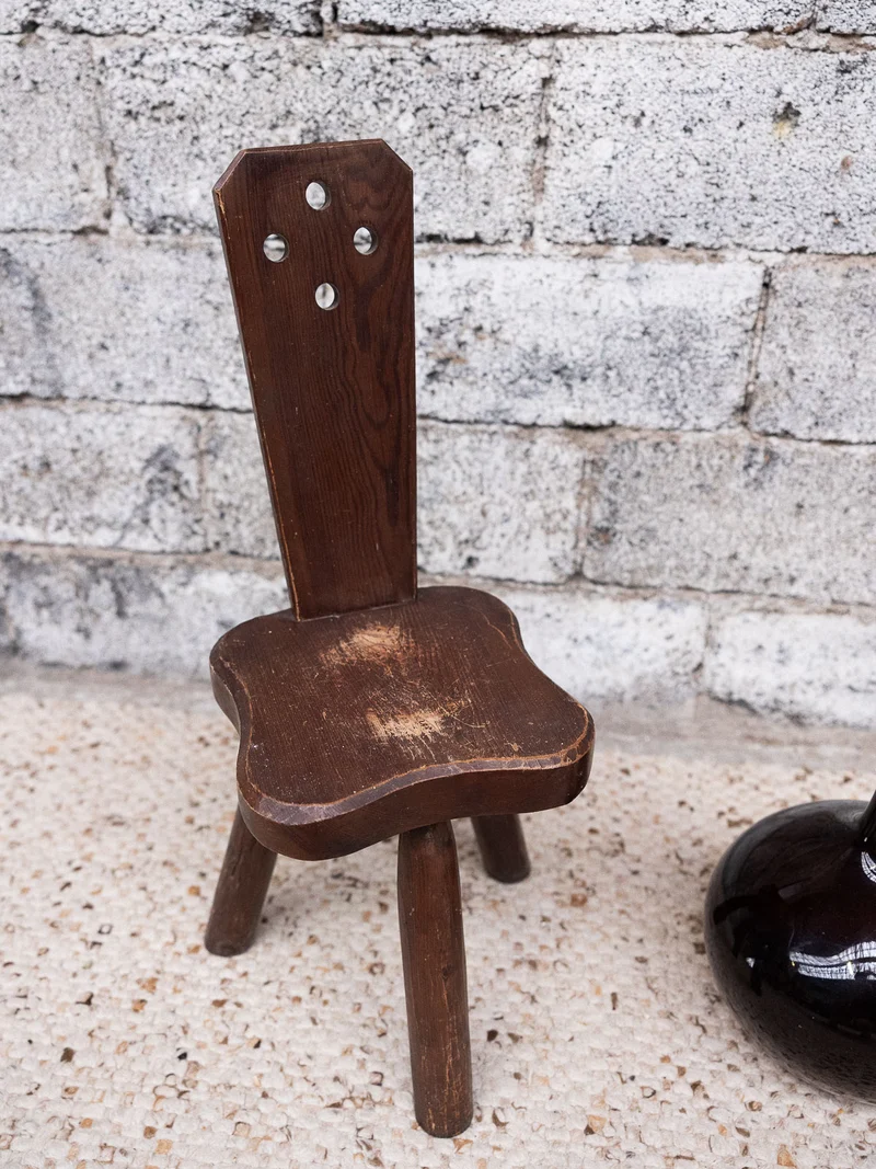 Claude, la chaise brutaliste N°1477
