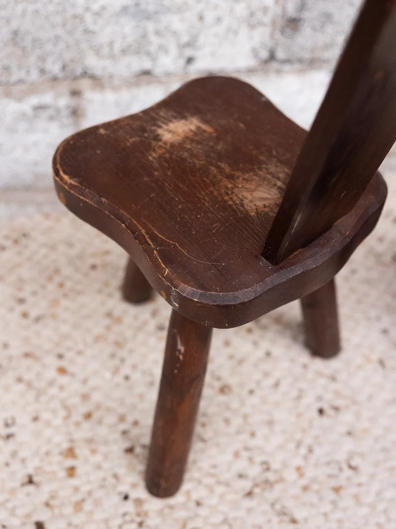 Claude, la chaise brutaliste N°1477