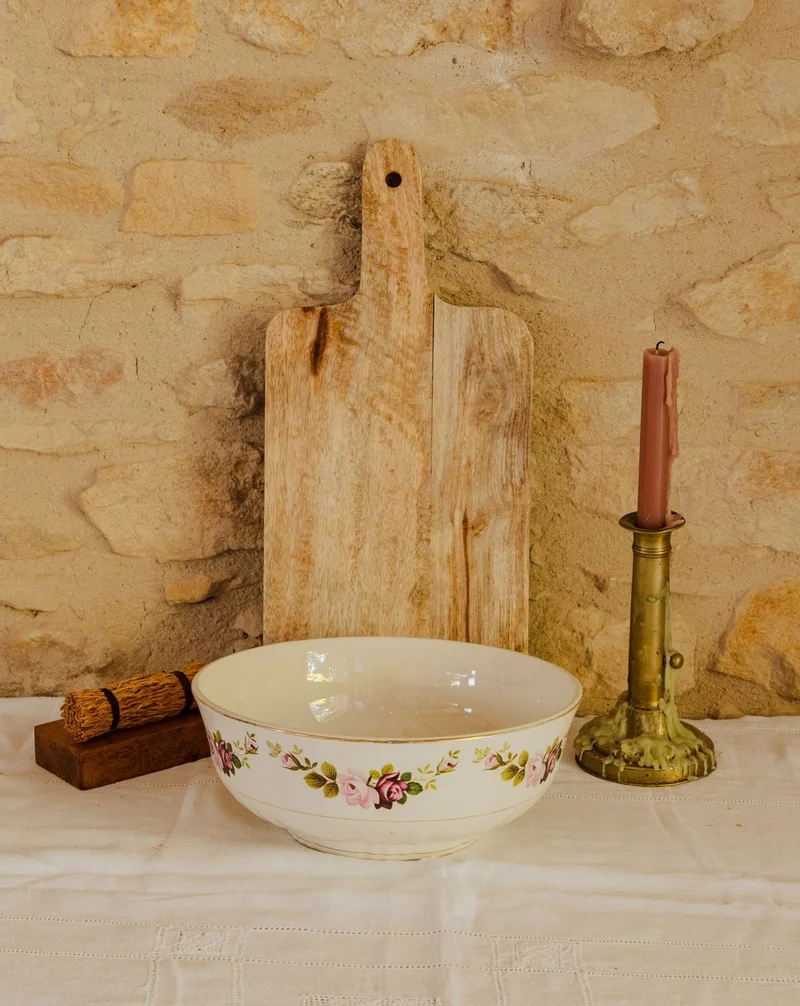 Nestor, le saladier en faïence blanche et dorée N°752