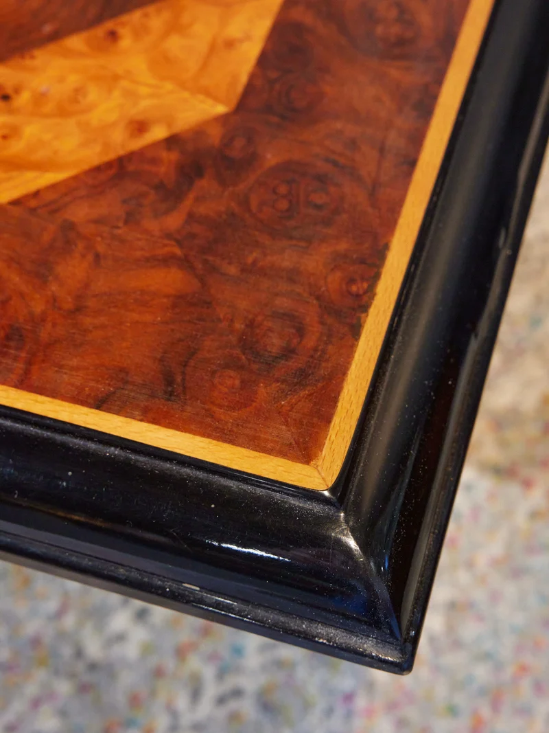 Léonie, la table basse en ronce de noyer N°1152