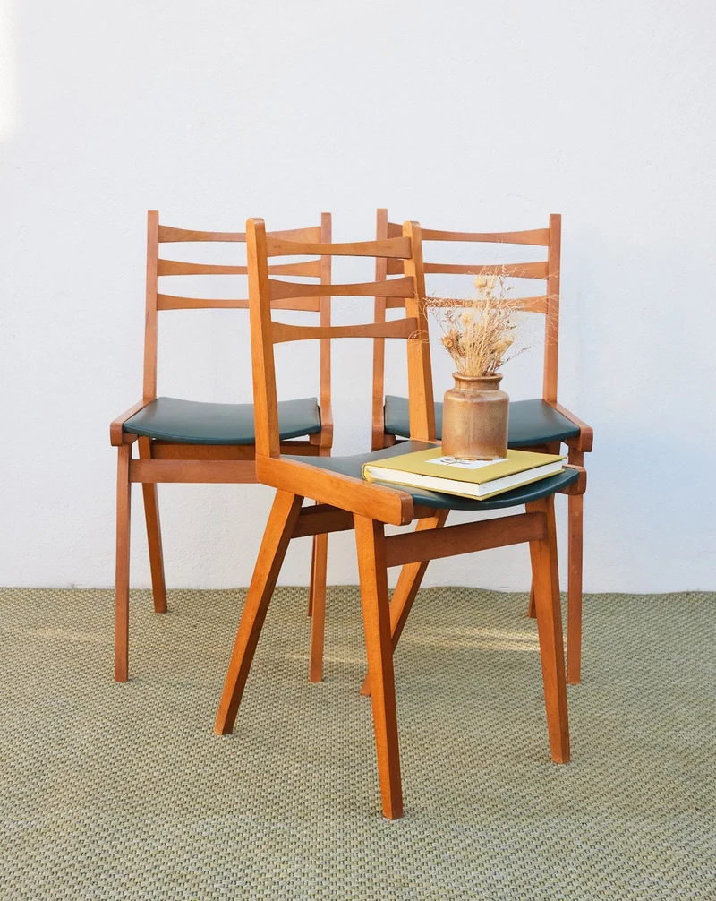 Alma, le lot de 3 chaises scandinaves en bois N°1926