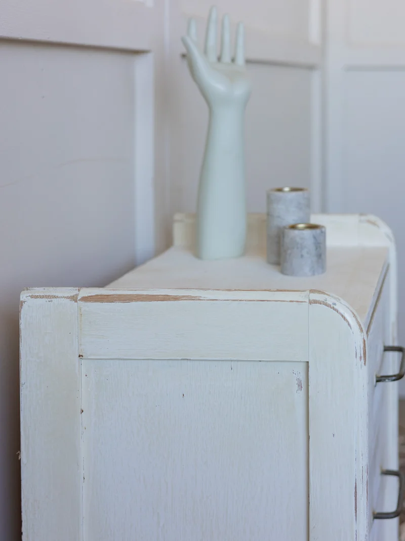Garance, la commode blanc patiné N°746