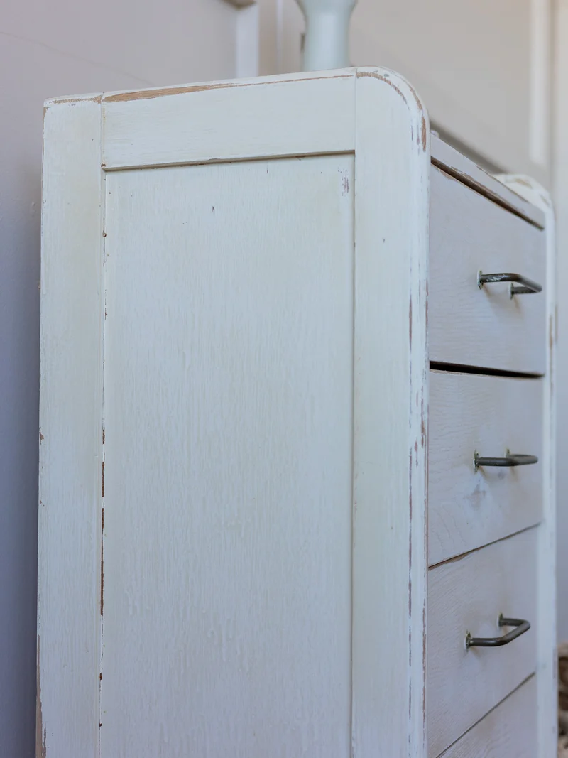 Garance, la commode blanc patiné N°746