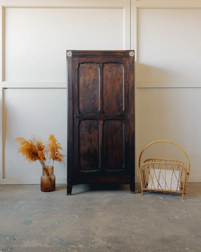 Blandine, la petite armoire parisienne N°502