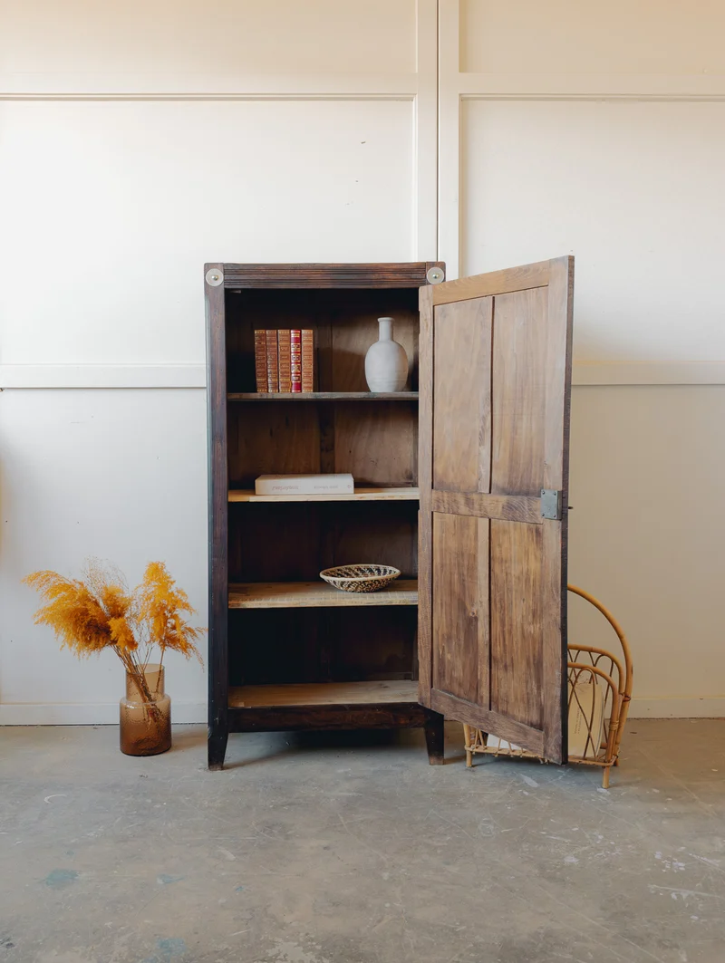 Blandine, la petite armoire parisienne N°502
