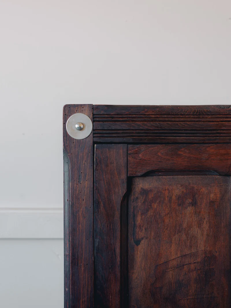 Blandine, la petite armoire parisienne N°502