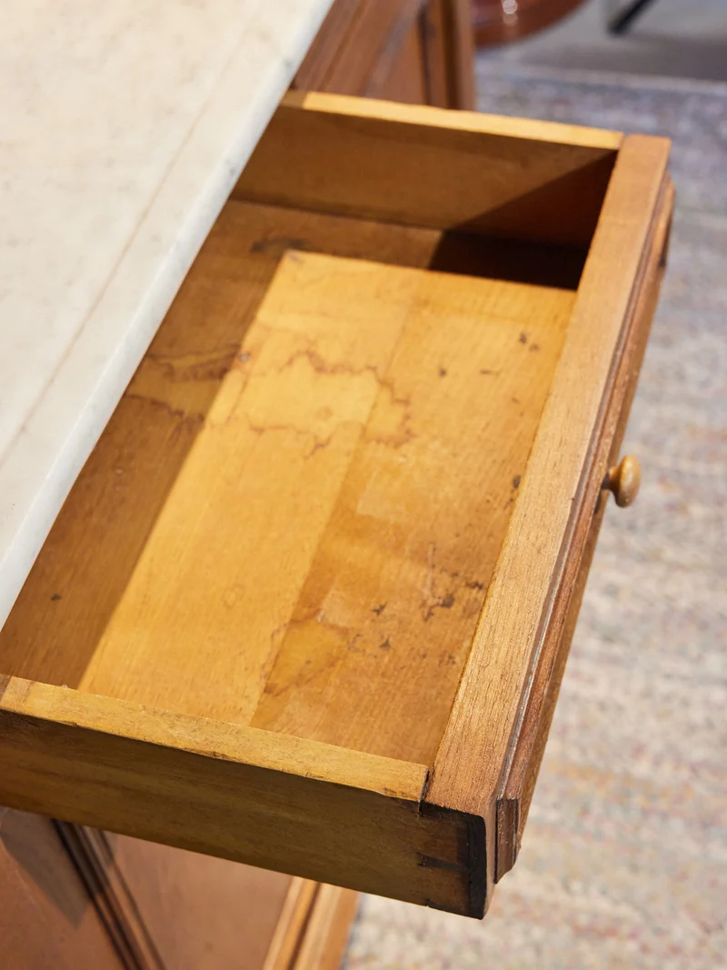 Garance, la commode de toilette en marbre N°758