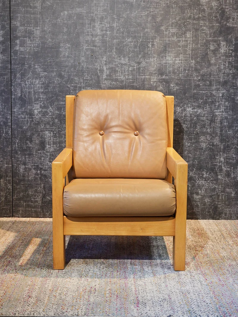 Jakob, la paire de fauteuils en pin N°1370