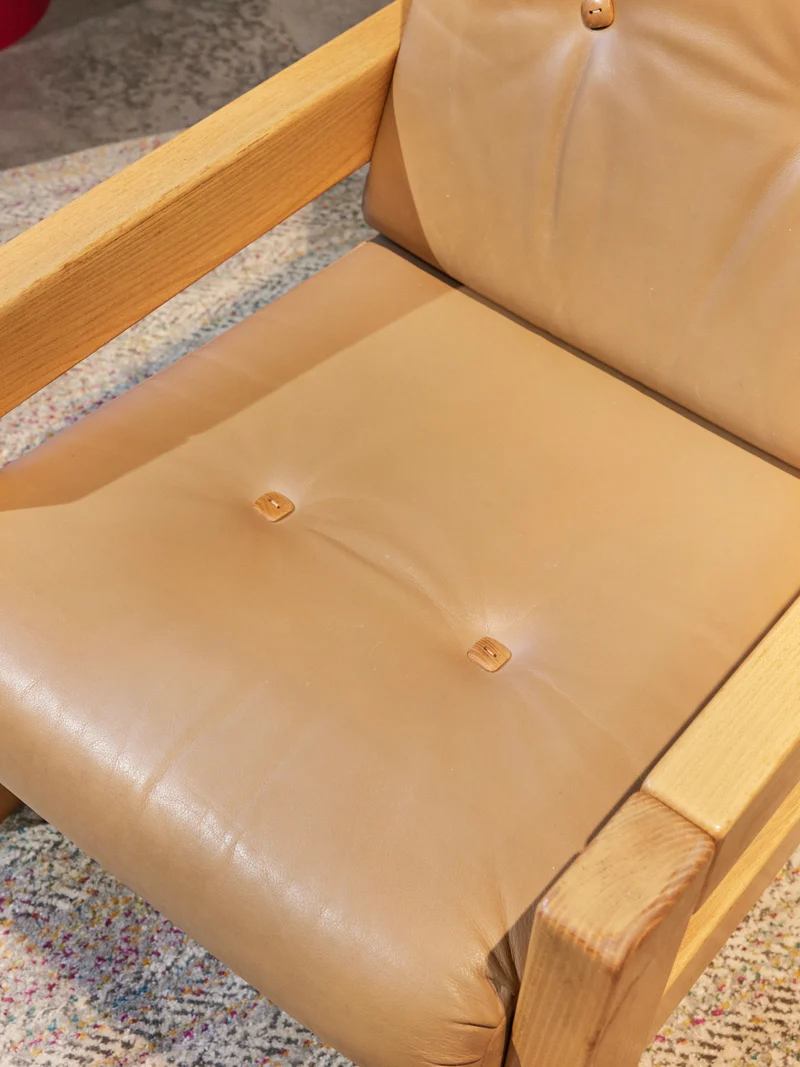 Jakob, la paire de fauteuils en pin N°1370