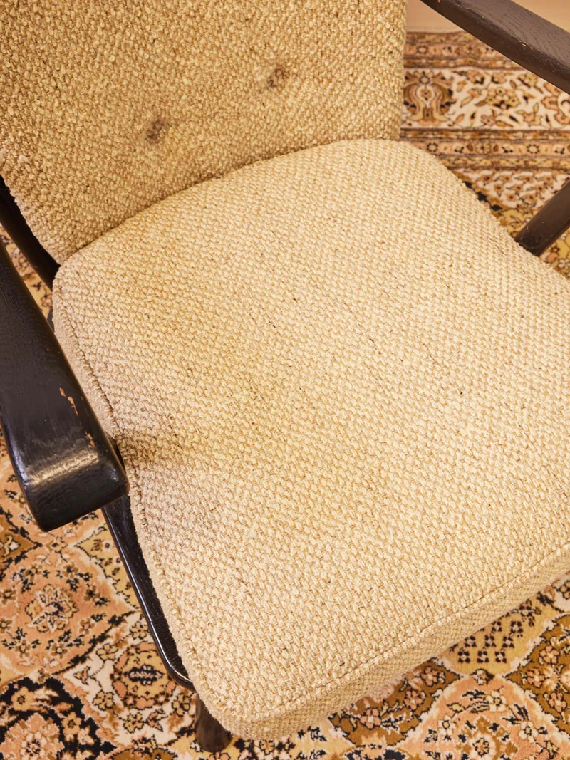 Ernest, le fauteuil en bois N°1578