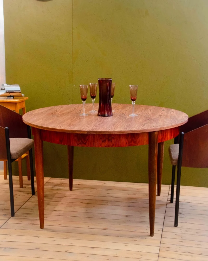 Karla, la table à manger ronde scandinave N°1261
