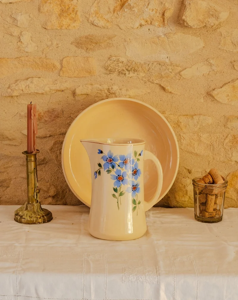 Nestor, le service de toilette en faïence N°761