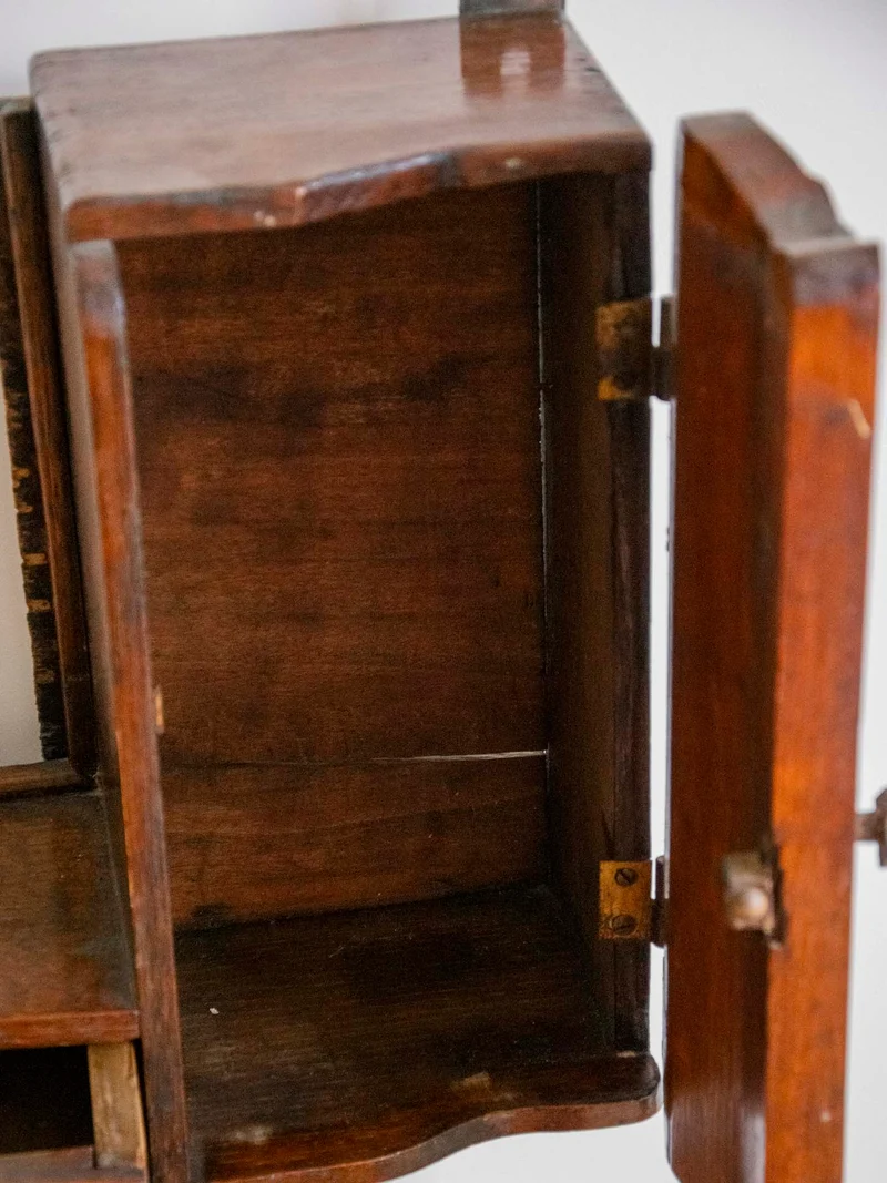 Gaëlle, l'étagère murale au charme ancien N°1547