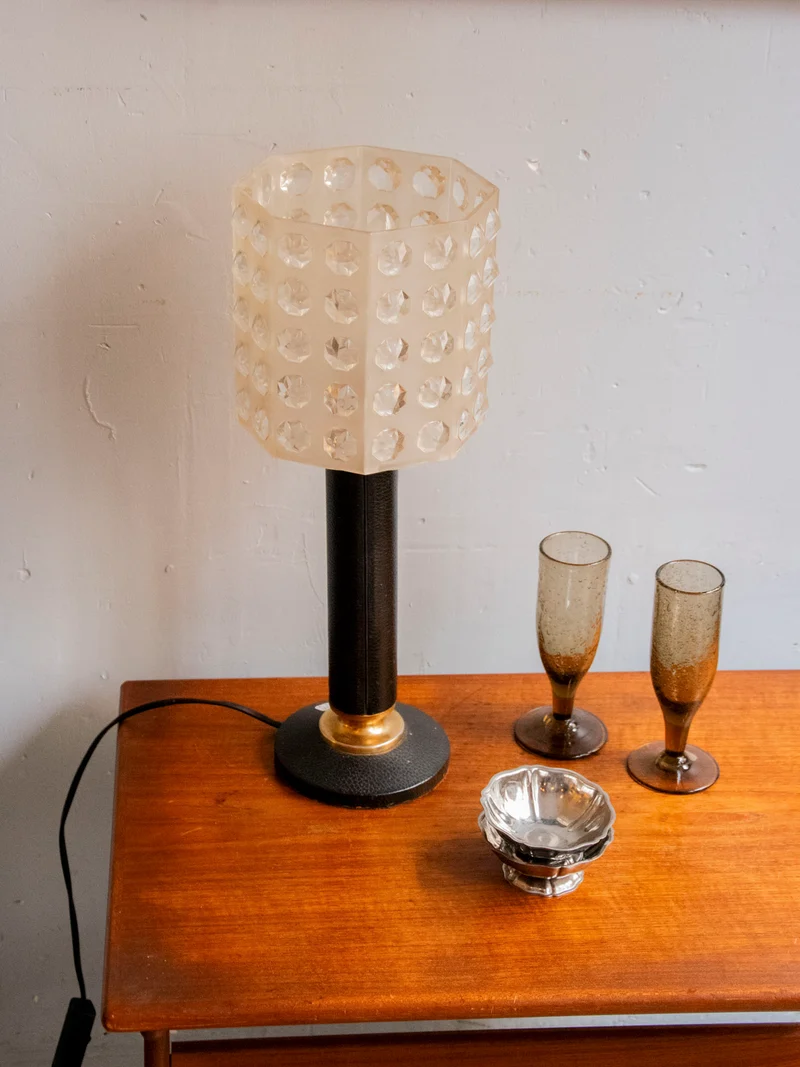 Suzanne, la lampe au style rétro N°638