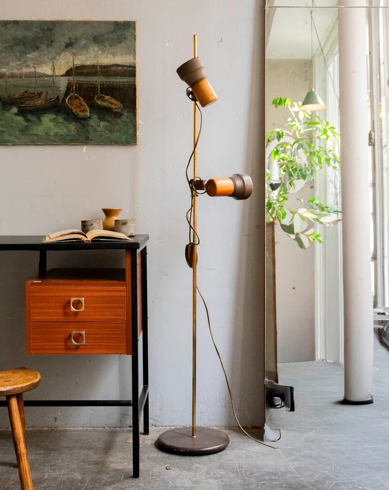 Suzanne, la lampe mid-century aux têtes pivotantes N°639