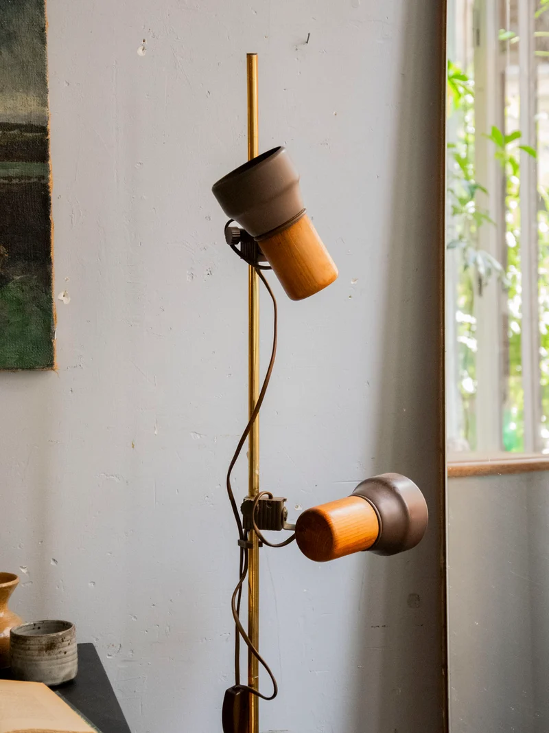 Suzanne, la lampe mid-century aux têtes pivotantes N°639